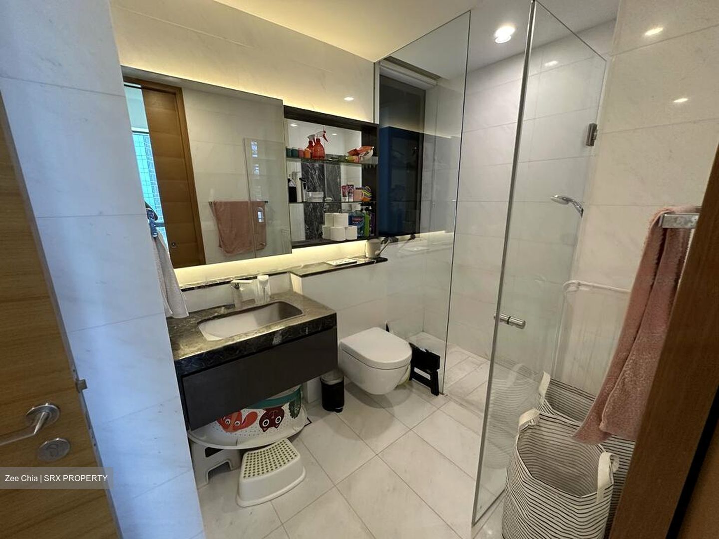 Straits View (D1), Condominium #467591981